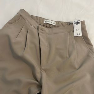Abercrombie & Fitch trousers